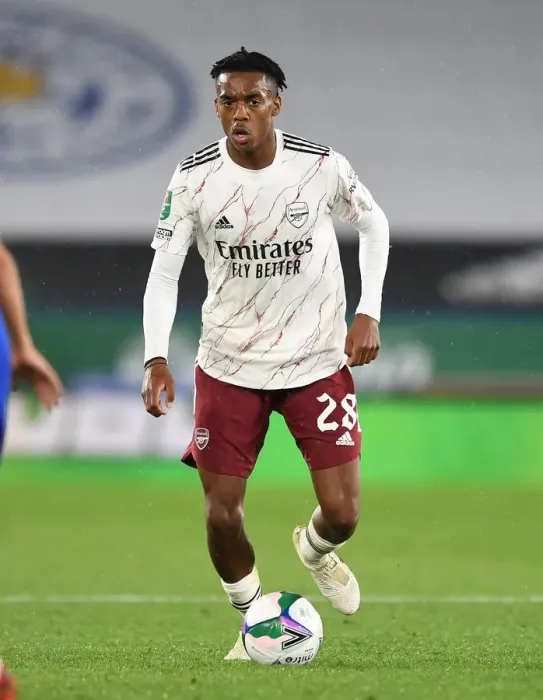 Framed Print : Arsenal's Joe Willock in Action against Leicester City in Carabao Cup Clash Framed Print : Arsenal's Joe Willock in Action against Leicester City in Carabao Cup Clash