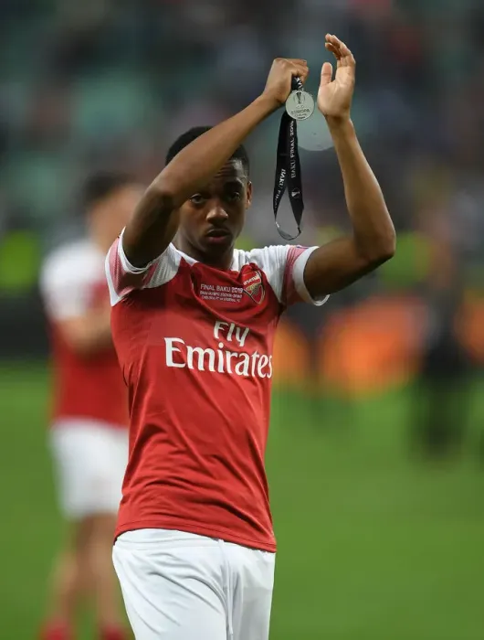 Framed Print : Arsenal's Joe Willock Celebrates Europa League Final Victory Over Chelsea in Baku