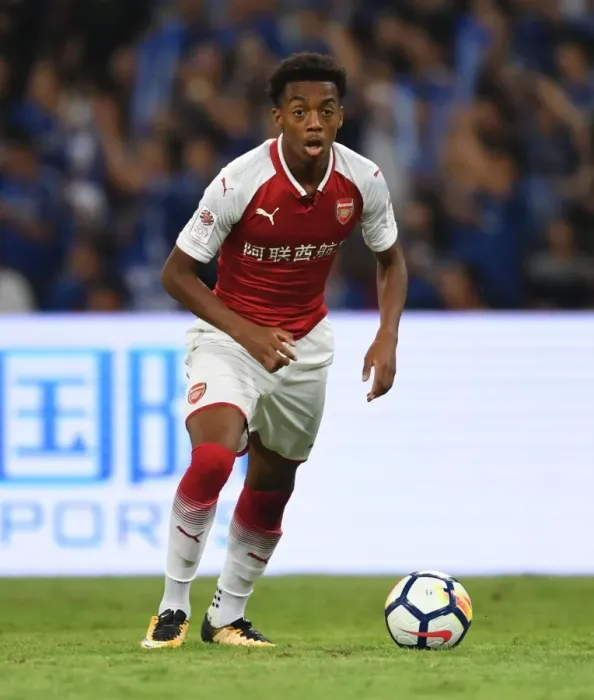 Framed Print : Arsenal's Joe Willock Faces Off Against Chelsea in Beijing Pre-Season Friendly Framed Print : Arsenal's Joe Willock Faces Off Against Chelsea in Beijing Pre-Season Friendly