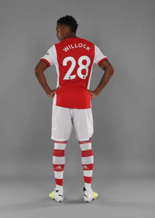 Framed Print : Arsenal's Joe Willock Kicks Off New Season Training