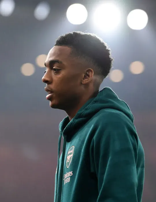 Framed Print : Arsenal's Joe Willock Pre-Match Interview Ahead of Carabao Cup Quarterfinal vs Manchester City