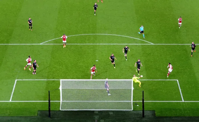 Framed Print : Arsenal's Joe Willock Scores Second Goal Against Dundalk in Empty Emirates Stadium, UEFA Europa League 2020-21 Framed Print : Arsenal's Joe Willock Scores Second Goal Against Dundalk in Empty Emirates Stadium, UEFA Europa League 2020-21