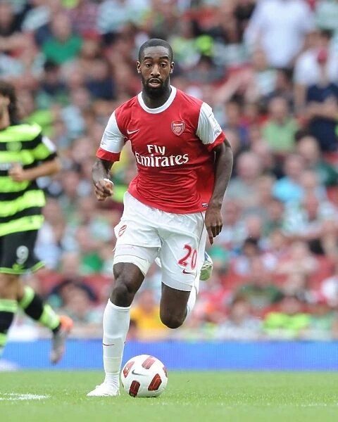 Arsenal's Johan Djourou Celebrates Victory Over Celtic in Emirates Cup