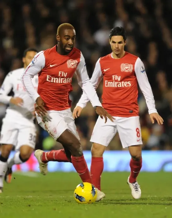 Framed Print : Arsenal's Johan Djourou and Mikel Arteta in Action against Fulham, Premier League 2011-12 Framed Print : Arsenal's Johan Djourou and Mikel Arteta in Action against Fulham, Premier League 2011-12