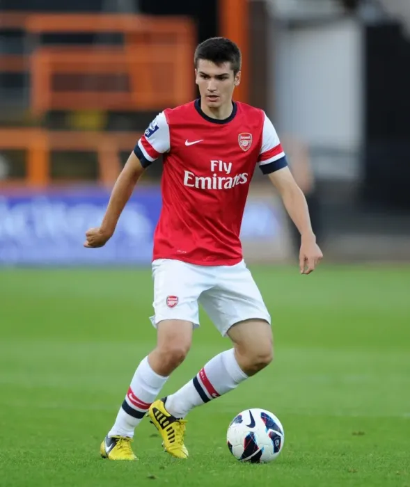 Framed Print : Arsenal's Jon Toral Shines in NextGen Series Match Against Marseille Framed Print : Arsenal's Jon Toral Shines in NextGen Series Match Against Marseille