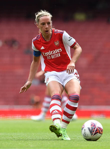 Arsenal's Jordan Nobbs in Action: Arsenal Women vs Chelsea Women - Mind Series 2021-22