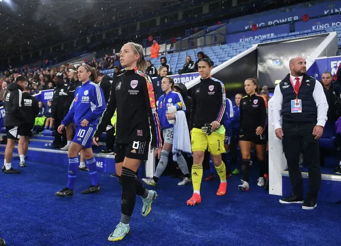 Framed Print : Arsenal's Jordan Nobbs Gears Up for Leicester City Showdown in Women's Super League