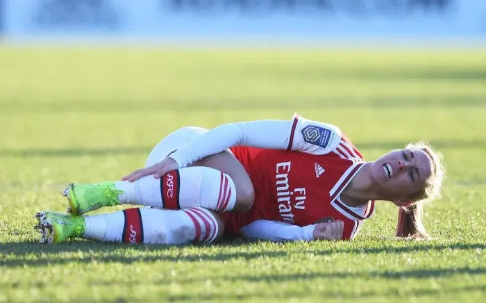 Framed Print : Arsenal's Jordan Nobbs Injures Ankle in FA WSL Clash Against Chelsea Framed Print : Arsenal's Jordan Nobbs Injures Ankle in FA WSL Clash Against Chelsea