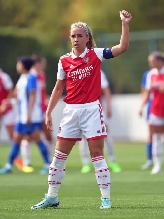 Framed Print : Arsenal's Jordan Nobbs Shines in Pre-Season Victory Over Brighton & Hove Albion Women