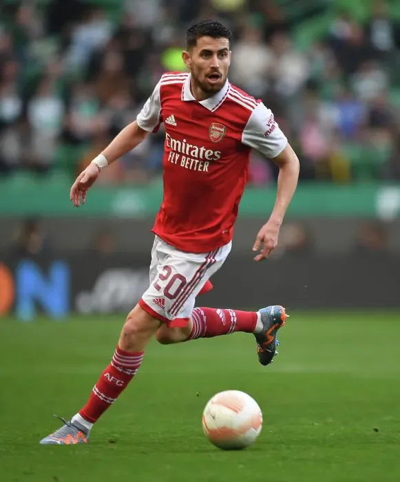 Framed Print : Arsenal's Jorginho Fights for Victory in Sporting Lisbon Europa League Clash Framed Print : Arsenal's Jorginho Fights for Victory in Sporting Lisbon Europa League Clash