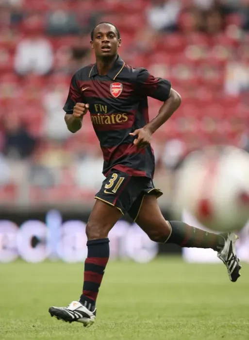 Framed Print : Arsenal's Justin Hoyte Scores in 2:1 Win Over Lazio at Amsterdam Tournament, Amsterdam ArenA (August 2, 2007)
