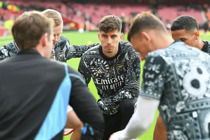 Framed Print : Arsenal's Kai Havertz Prepares for Arsenal vs Crystal Palace (2023-24): Focused at Emirates Stadium Framed Print : Arsenal's Kai Havertz Prepares for Arsenal vs Crystal Palace (2023-24): Focused at Emirates Stadium
