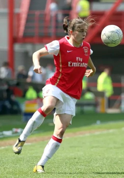 Framed Print : Arsenal's Karen Carney Celebrates in FA Womens Cup Final Victory over Leeds United (5 / 5 / 08)