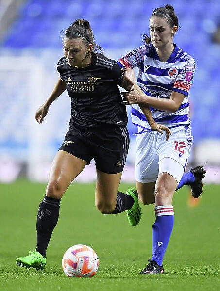 Arsenal's Katie McCabe in Action during FA WSL Clash vs. Reading