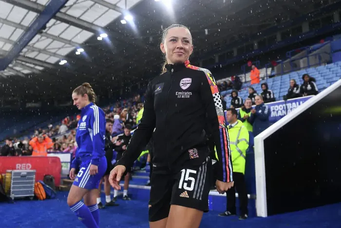 Framed Print : Arsenal's Katie McCabe Ready for Leicester Clash in Barclays Women's Super League