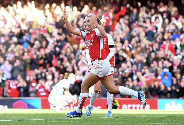 Arsenal's Katie McCabe Scores First Goal in 2023-24 Barclays Women's Super League Match Against Aston Villa