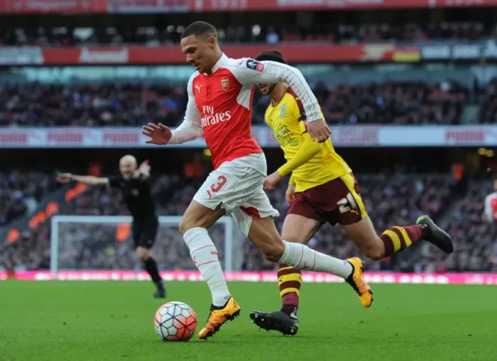 Framed Print : Arsenal's Kieran Gibbs Outruns Burnley's George Boyd in FA Cup Showdown