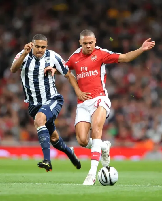 Framed Print : Arsenal's Kieran Gibbs Scores Twice as Gunners Defeat West Brom 2:0 in Carling Cup Framed Print : Arsenal's Kieran Gibbs Scores Twice as Gunners Defeat West Brom 2:0 in Carling Cup