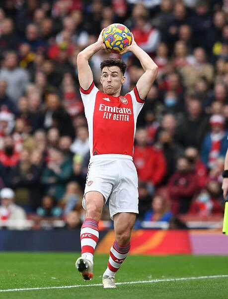 Arsenal's Kieran Tierney in Action Against Manchester City - Premier League 2021-22
