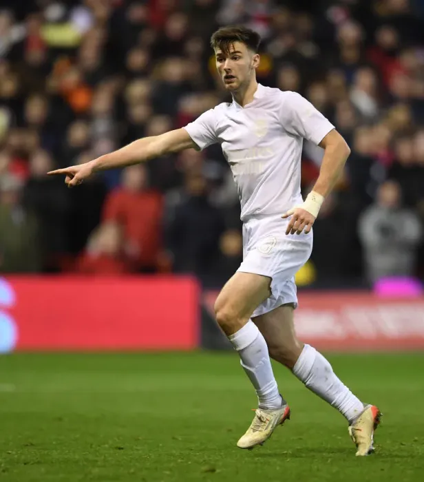 Framed Print : Arsenal's Kieran Tierney in FA Cup Action: Nottingham Forest vs Arsenal (2021-22) Framed Print : Arsenal's Kieran Tierney in FA Cup Action: Nottingham Forest vs Arsenal (2021-22)