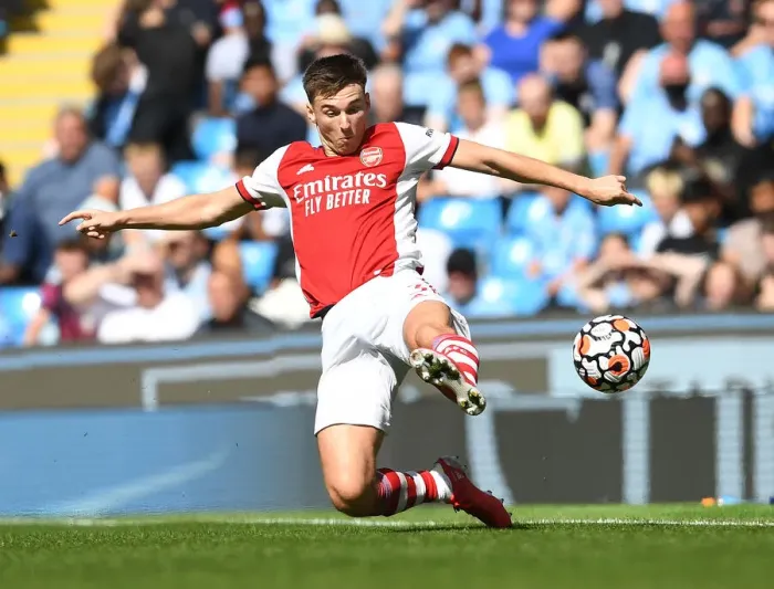 Framed Print : Arsenal's Kieran Tierney Goes Head-to-Head with Manchester City in Premier League Battle
