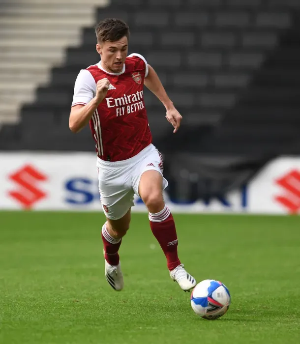 Framed Print : Arsenal's Kieran Tierney in Pre-Season Action against MK Dons Framed Print : Arsenal's Kieran Tierney in Pre-Season Action against MK Dons