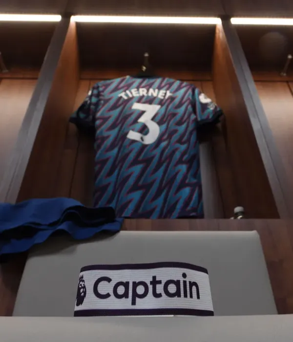 Framed Print : Arsenal's Kieran Tierney Prepares for Brentford Clash in Premier League