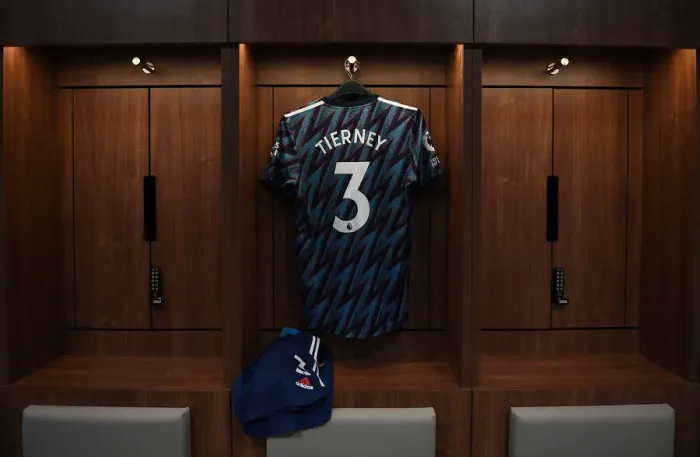 Framed Print : Arsenal's Kieran Tierney's Shirt in Brentford Changing Room - Brentford vs Arsenal, 2021-22 Premier League