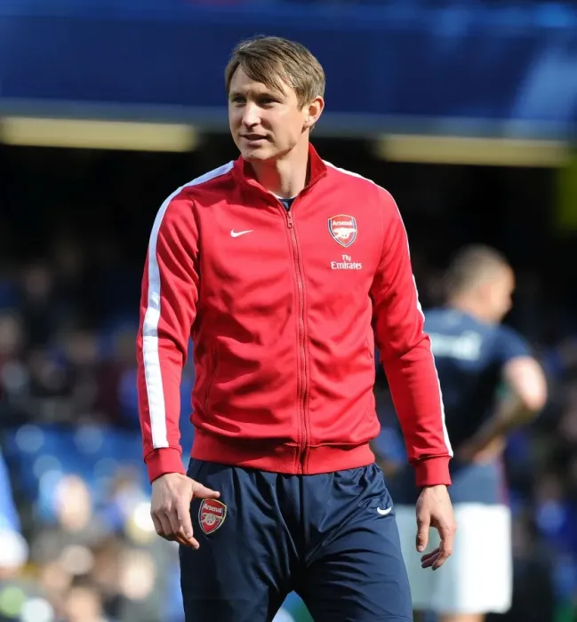 Framed Print : Arsenal's Kim Kallstrom Warming Up Ahead of Chelsea Clash - Premier League 2013-14 Framed Print : Arsenal's Kim Kallstrom Warming Up Ahead of Chelsea Clash - Premier League 2013-14
