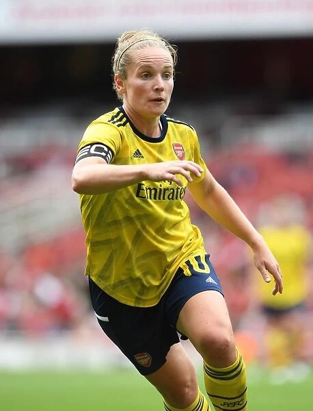 Arsenal's Kim Little in Action: Arsenal Women vs. FC Bayern Munich at Emirates Cup