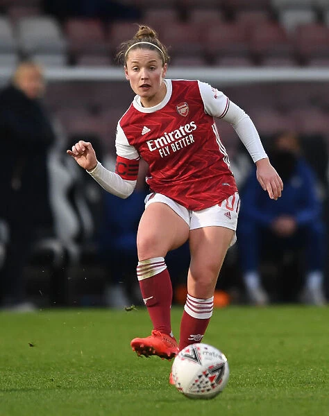 Arsenal's Kim Little in Action: Arsenal Women vs Chelsea Women, FA WSL Match (2020-21)