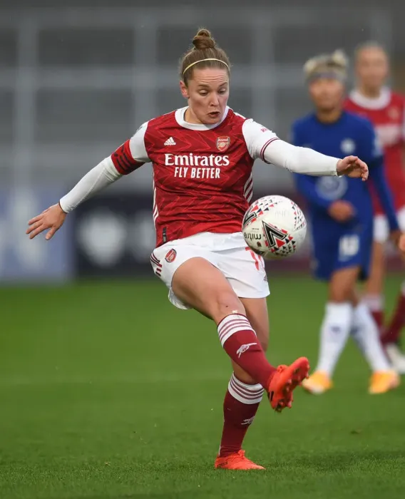 Framed Print : Arsenal's Kim Little in Action: FA WSL Match vs Chelsea Women, 2020-21 Framed Print : Arsenal's Kim Little in Action: FA WSL Match vs Chelsea Women, 2020-21