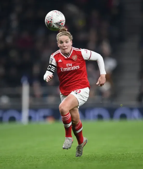 Framed Print : Arsenal's Kim Little in Action against Tottenham Hotspur in FA WSL Clash Framed Print : Arsenal's Kim Little in Action against Tottenham Hotspur in FA WSL Clash