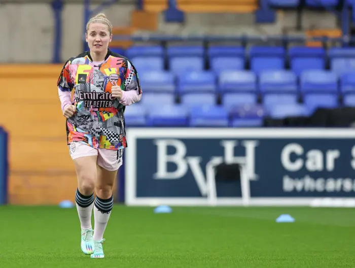 Framed Print : Arsenal's Kim Little Gears Up for Liverpool Showdown in FA WSL