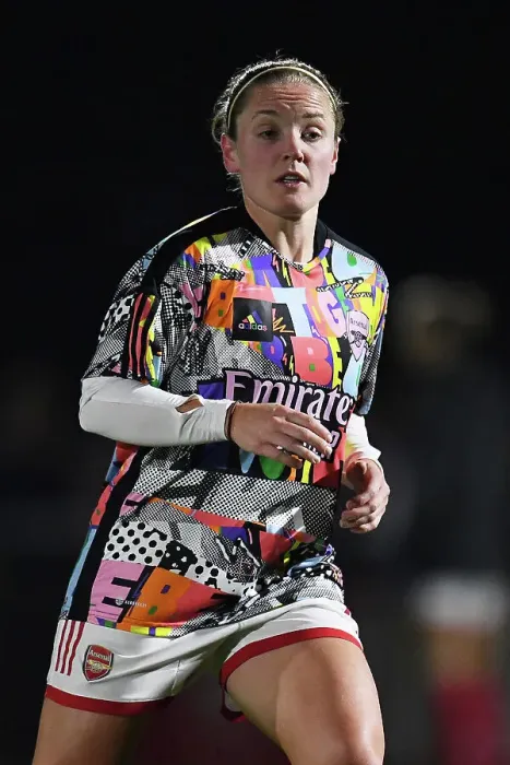 Framed Print : Arsenal's Kim Little Prepares for Battle Against West Ham United in Barclays WSL