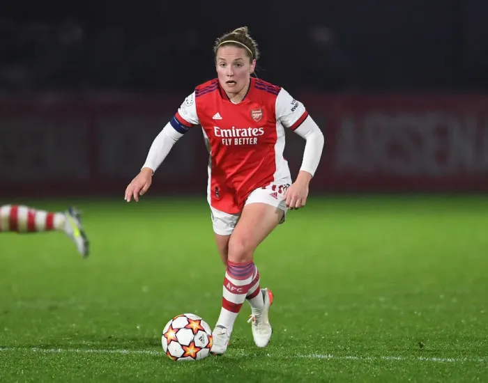 Framed Print : Arsenal's Kim Little Stars in UEFA Women's Champions League: Arsenal Women vs HB Koge