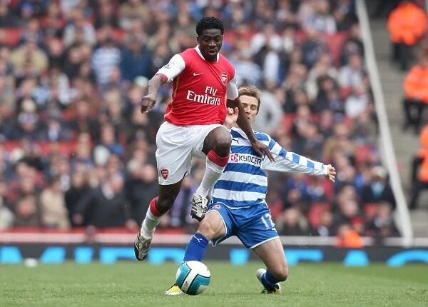 Arsenal's Kolo Toure Scores Twice as Gunners Defeat Reading 2-0 in Barclays Premier League