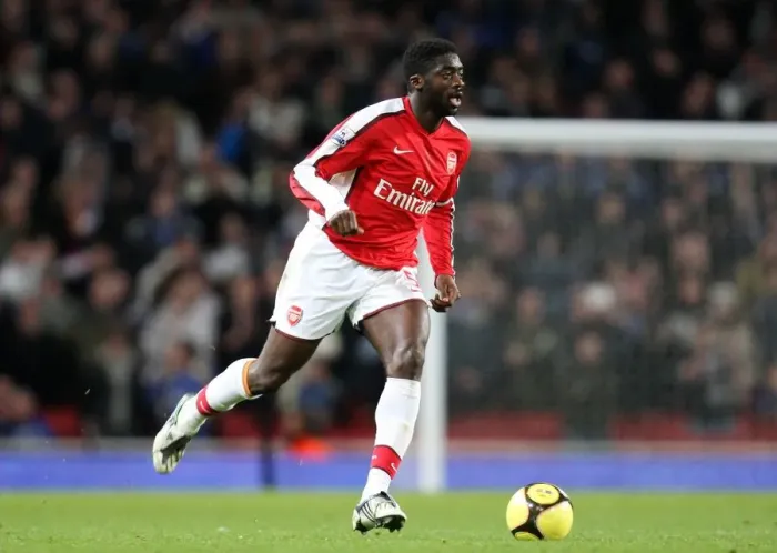 Framed Print : Arsenal's Kolo Toure Stars in 4-0 FA Cup Triumph over Cardiff City at Emirates Stadium (May 2009) Framed Print : Arsenal's Kolo Toure Stars in 4-0 FA Cup Triumph over Cardiff City at Emirates Stadium (May 2009)