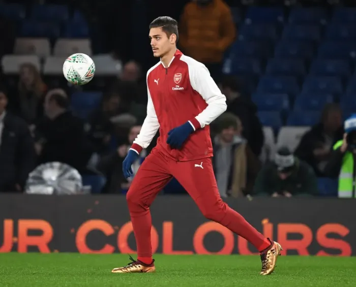 Framed Print : Arsenal's Konstantinos Mavropano Readies for Carabao Cup Semi-Final Showdown against Chelsea Framed Print : Arsenal's Konstantinos Mavropano Readies for Carabao Cup Semi-Final Showdown against Chelsea