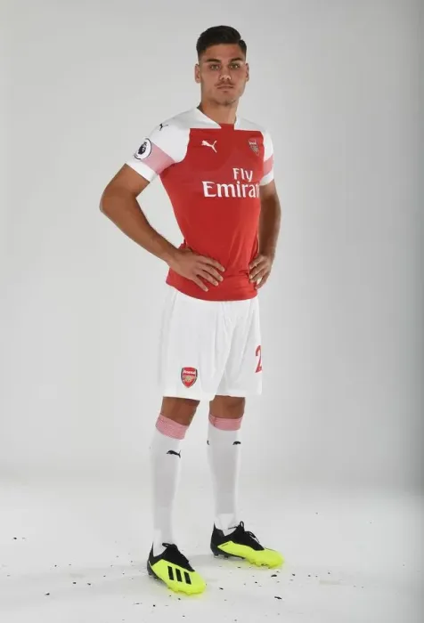 Framed Print : Arsenal's Konstantinos Mavropanos at 2018 / 19 First Team Photo Call Framed Print : Arsenal's Konstantinos Mavropanos at 2018 / 19 First Team Photo Call