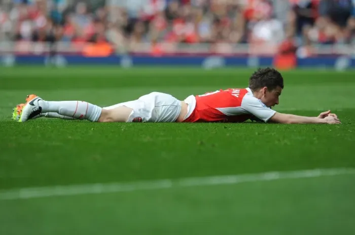 Framed Print : Arsenal's Koscielny in Action: Arsenal vs. Watford (2016) Framed Print : Arsenal's Koscielny in Action: Arsenal vs. Watford (2016)