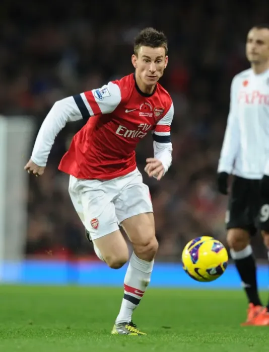 Framed Print : Arsenal's Koscielny in Action: Arsenal vs Fulham, Premier League 2012-13 Framed Print : Arsenal's Koscielny in Action: Arsenal vs Fulham, Premier League 2012-13