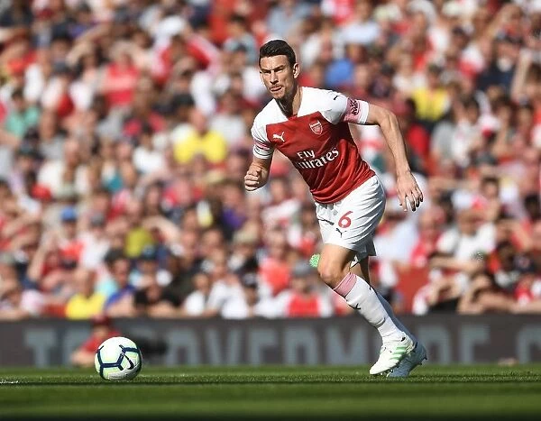 Arsenal's Koscielny in Action Against Crystal Palace (2018-19)