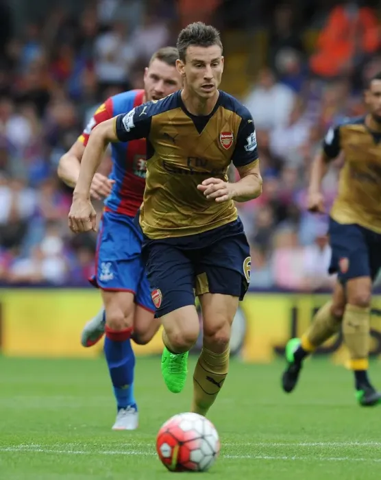Framed Print : Arsenal's Koscielny Concentrates in Intense Crystal Palace Showdown (August 2015) Framed Print : Arsenal's Koscielny Concentrates in Intense Crystal Palace Showdown (August 2015)