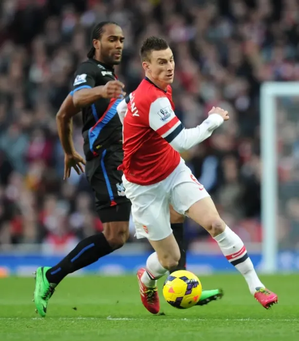 Framed Print : Arsenal's Koscielny Outmuscles Crystal Palace's Jerome in Premier League Clash Framed Print : Arsenal's Koscielny Outmuscles Crystal Palace's Jerome in Premier League Clash