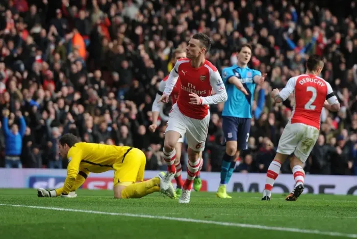 Framed Print : Arsenal's Koscielny Scores the Winner: Arsenal v Stoke City, Premier League 2014-15