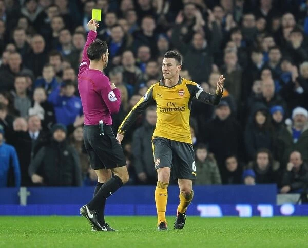 Arsenal's Koscielny Shown Yellow Card in Everton Clash (Premier League 2016-17)