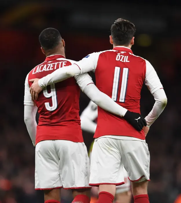Framed Print : Arsenal's Lacazette and Ozil Celebrate Goals Against CSKA Moscow in Europa League Quarterfinal