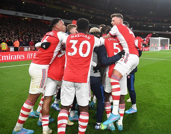 Arsenal's Lacazette Scores the Second Goal: Arsenal 2-0 Wolverhampton Wanderers, Premier League 2021-22