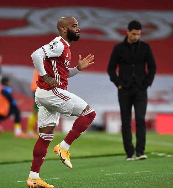 Arsenal's Lacazette Warms Up Ahead of Empty Emirates Stadium Clash with West Bromwich Albion (2020-21)
